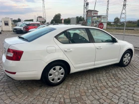 Skoda Octavia 1.6 TDI CLIMA/NAVI - 4899 € - 25628630 6 | Car24.bg Skoda Octavia 1.6 TDI CLIMA/NAVI - 4899 € - 25628630 6