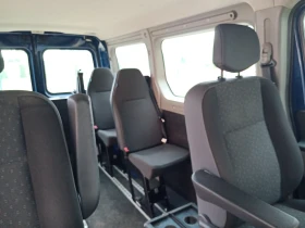 Opel Movano Пътнически, специален в талона с рампа за инвалиди | Auto.bg — изображение 10 Opel Movano Пътнически, специален в талона с рампа за инвалиди | Auto.bg — изображение 10