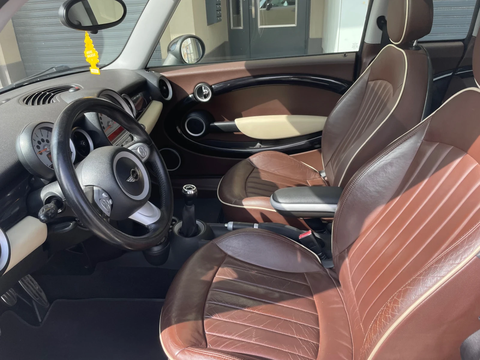 Mini Clubman S/1.6/ПАНОРАМА - изображение 9 | Auto.bg Mini Clubman S/1.6/ПАНОРАМА - изображение 9