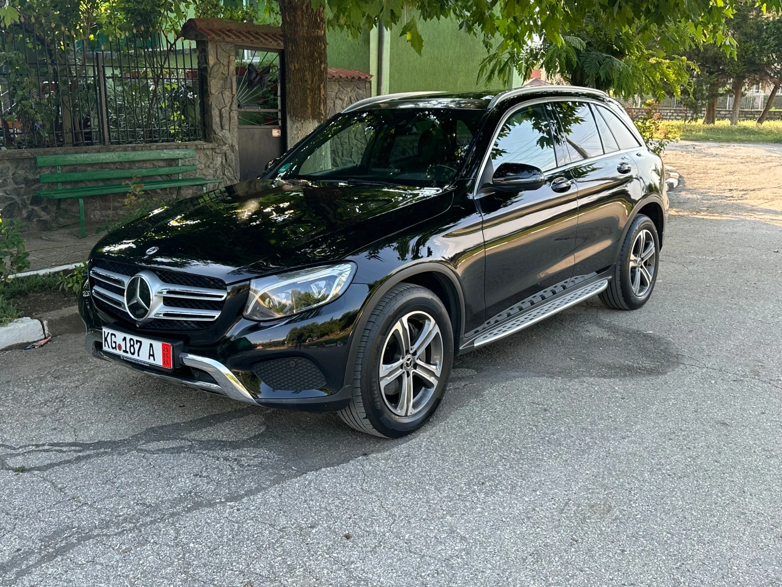 Mercedes-Benz GLC 350 ПАНО ХЕДЪП | Auto.bg — изображение 1 Mercedes-Benz GLC 350 ПАНО ХЕДЪП | Auto.bg — изображение 1