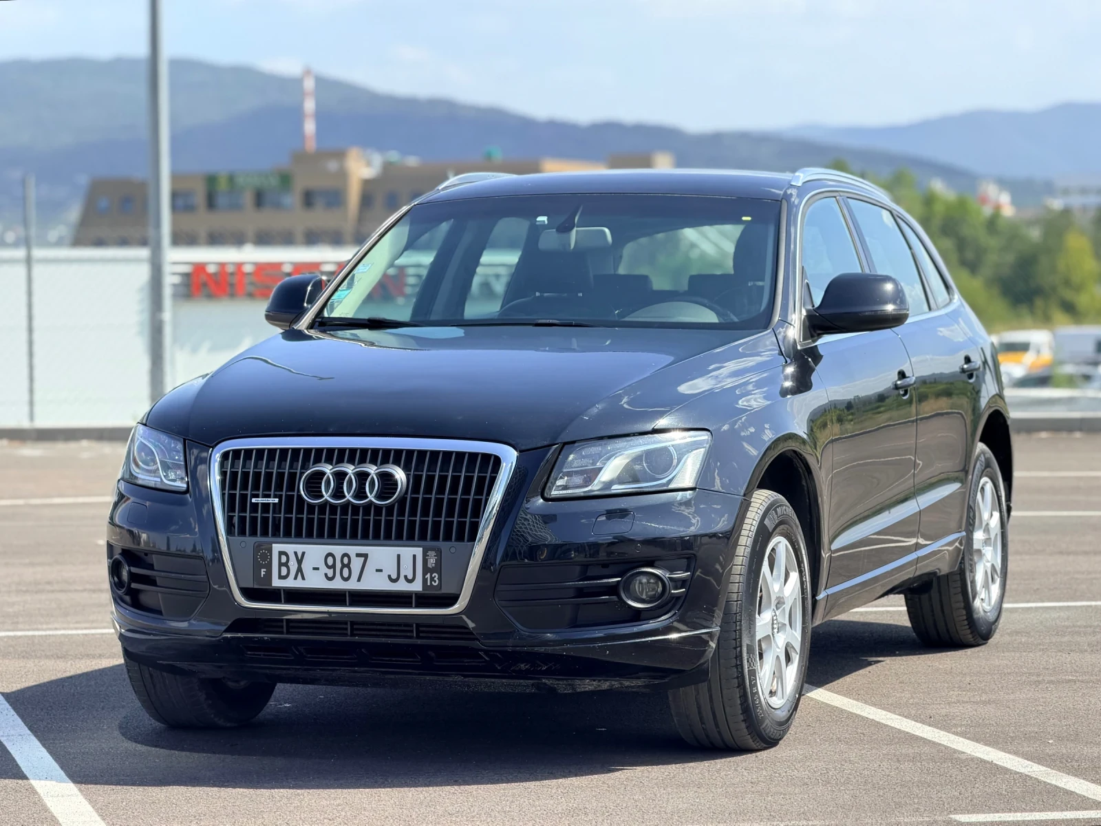 Audi Q5 2.0TDi-Quattro-лизинг през Уникредит по 170 евро | Auto.bg — изображение 1 Audi Q5 2.0TDi-Quattro-лизинг през Уникредит по 170 евро | Auto.bg — изображение 1