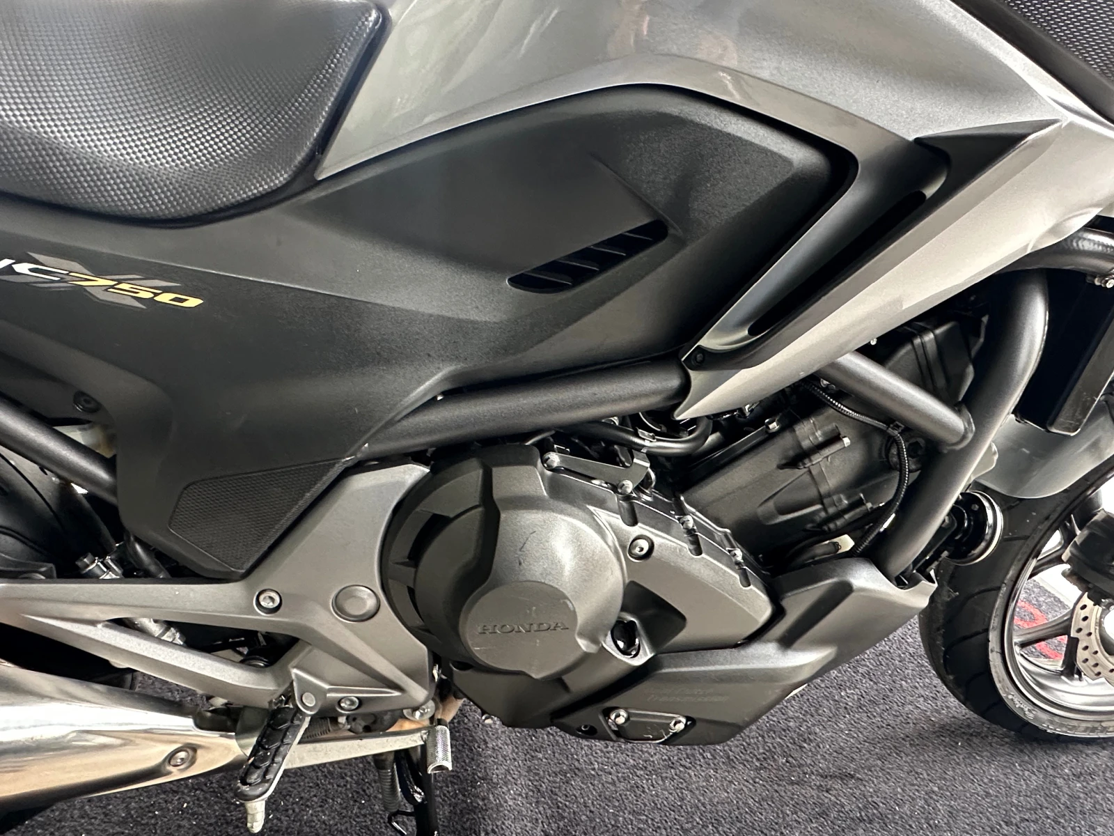 Honda Nc 750Х DCT Travel Edition  - изображение 9 | Auto.bg Honda Nc 750Х DCT Travel Edition  - изображение 9