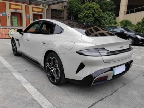 Xiaomi SU7 024 RWD Long Range Intelligent Driving Edition | Auto.bg — изображение 4 Xiaomi SU7 024 RWD Long Range Intelligent Driving Edition | Auto.bg — изображение 4