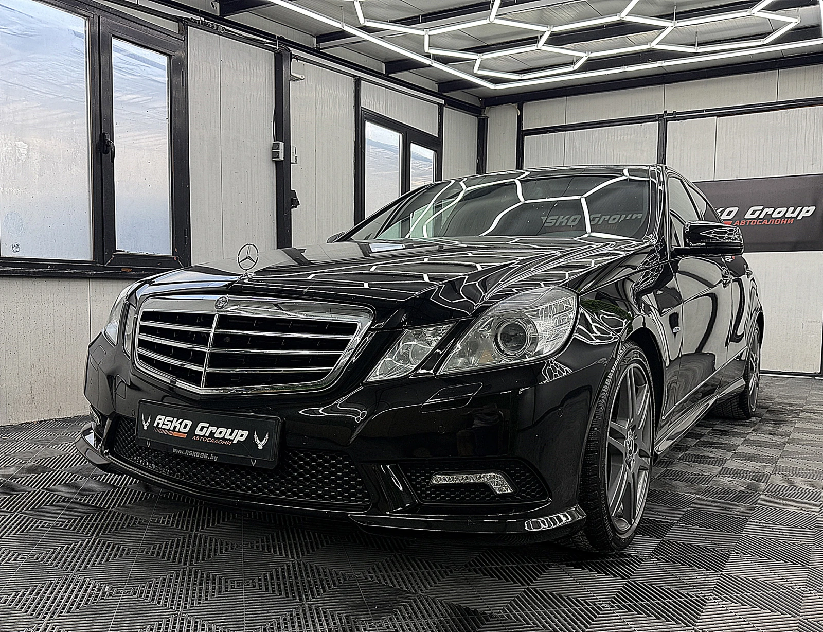 Mercedes-Benz E 250 4-Matic/AMG/Line/TOP!!!!СОБСТВЕН ЛИЗИНГ | Auto.bg — изображение 1 Mercedes-Benz E 250 4-Matic/AMG/Line/TOP!!!!СОБСТВЕН ЛИЗИНГ | Auto.bg — изображение 1