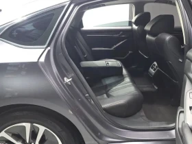 Honda Accord 10Th Generation 2.0 Hybrid Touring | Auto.bg — изображение 11 Honda Accord 10Th Generation 2.0 Hybrid Touring | Auto.bg — изображение 11