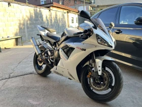 Yamaha YZF-R1
