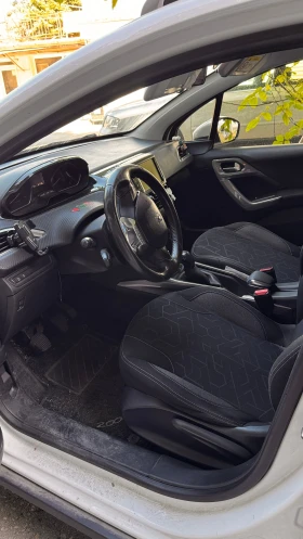 Peugeot 2008 BlueHDI | Auto.bg — изображение 12 Peugeot 2008 BlueHDI | Auto.bg — изображение 12