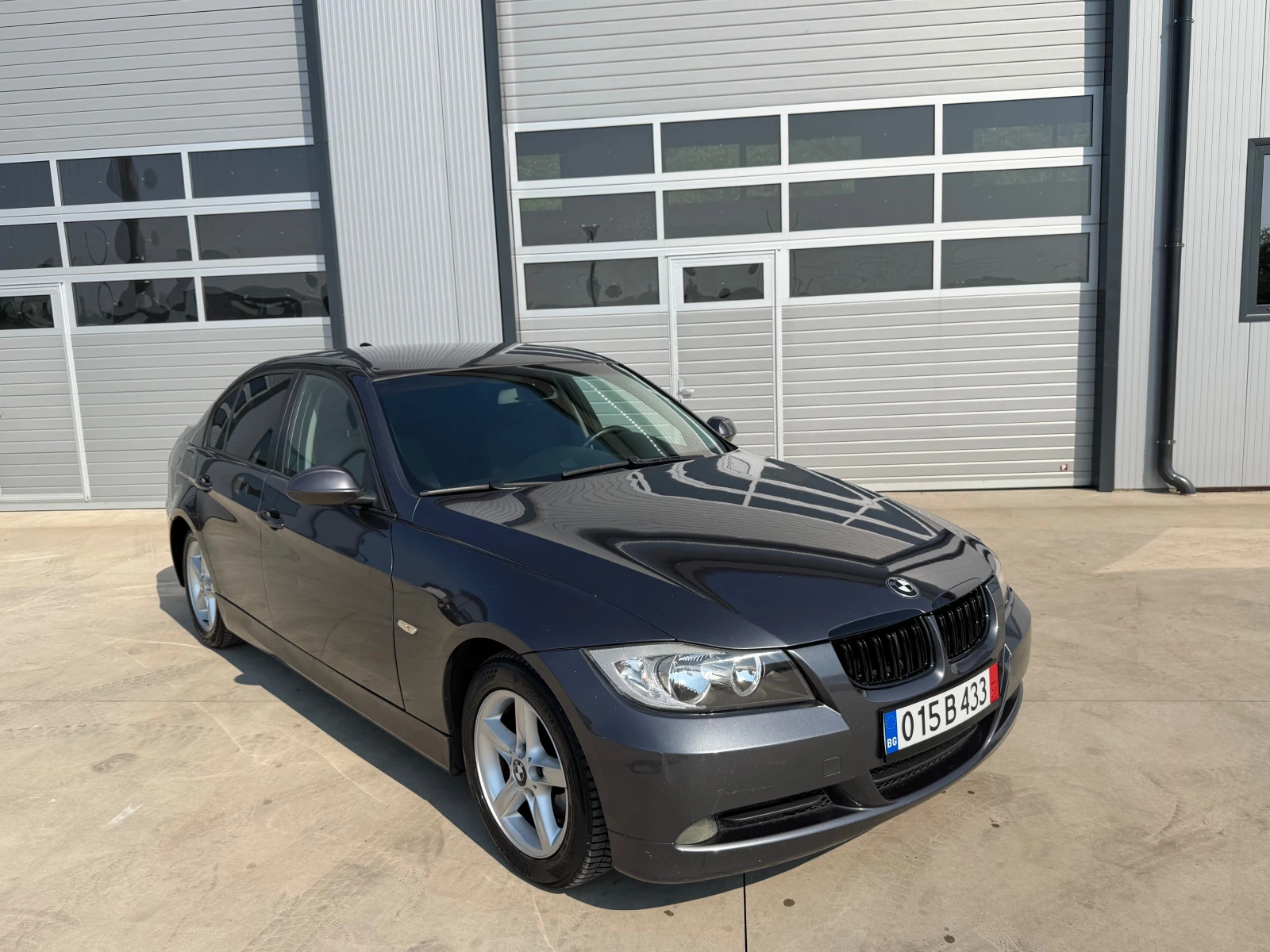 BMW 320 163кс. Нави подгрев | Auto.bg — изображение 1 BMW 320 163кс. Нави подгрев | Auto.bg — изображение 1