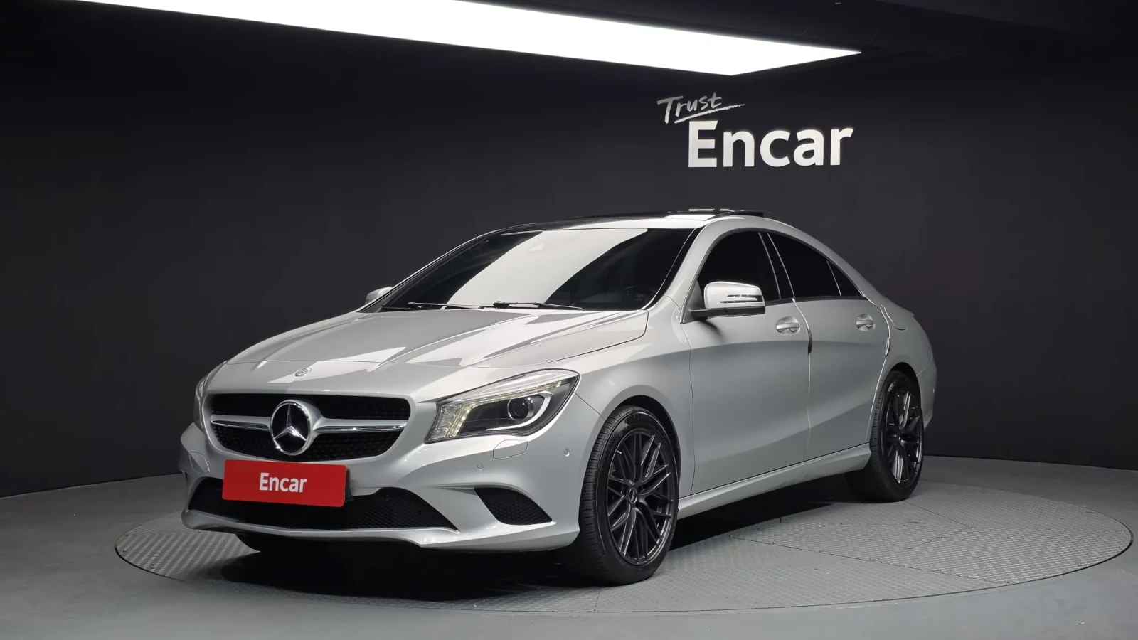 Mercedes-Benz CLA 200 !!БОГАТО ОБОРУДВАНЕ!! !ПАНОРАМА! !ПОДГРЕВИ! | Auto.bg — изображение 1 Mercedes-Benz CLA 200 !!БОГАТО ОБОРУДВАНЕ!! !ПАНОРАМА! !ПОДГРЕВИ! | Auto.bg — изображение 1