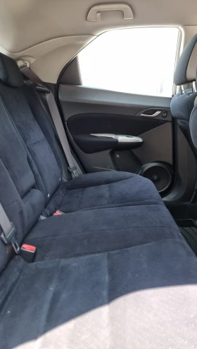 Honda Civic VIII 1.8 i-VTEC 140 к.с. - 4499 € / 8799.28 лв. - 59657280 11 | Car24.bg Honda Civic VIII 1.8 i-VTEC 140 к.с. - 4499 € / 8799.28 лв. - 59657280 11