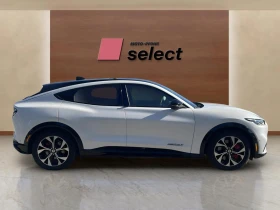 Ford Mustang Mach-E 98 kWh - 45514 € / 89017.65 лв. - 17696365 4 | Car24.bg Ford Mustang Mach-E 98 kWh - 45514 € / 89017.65 лв. - 17696365 4