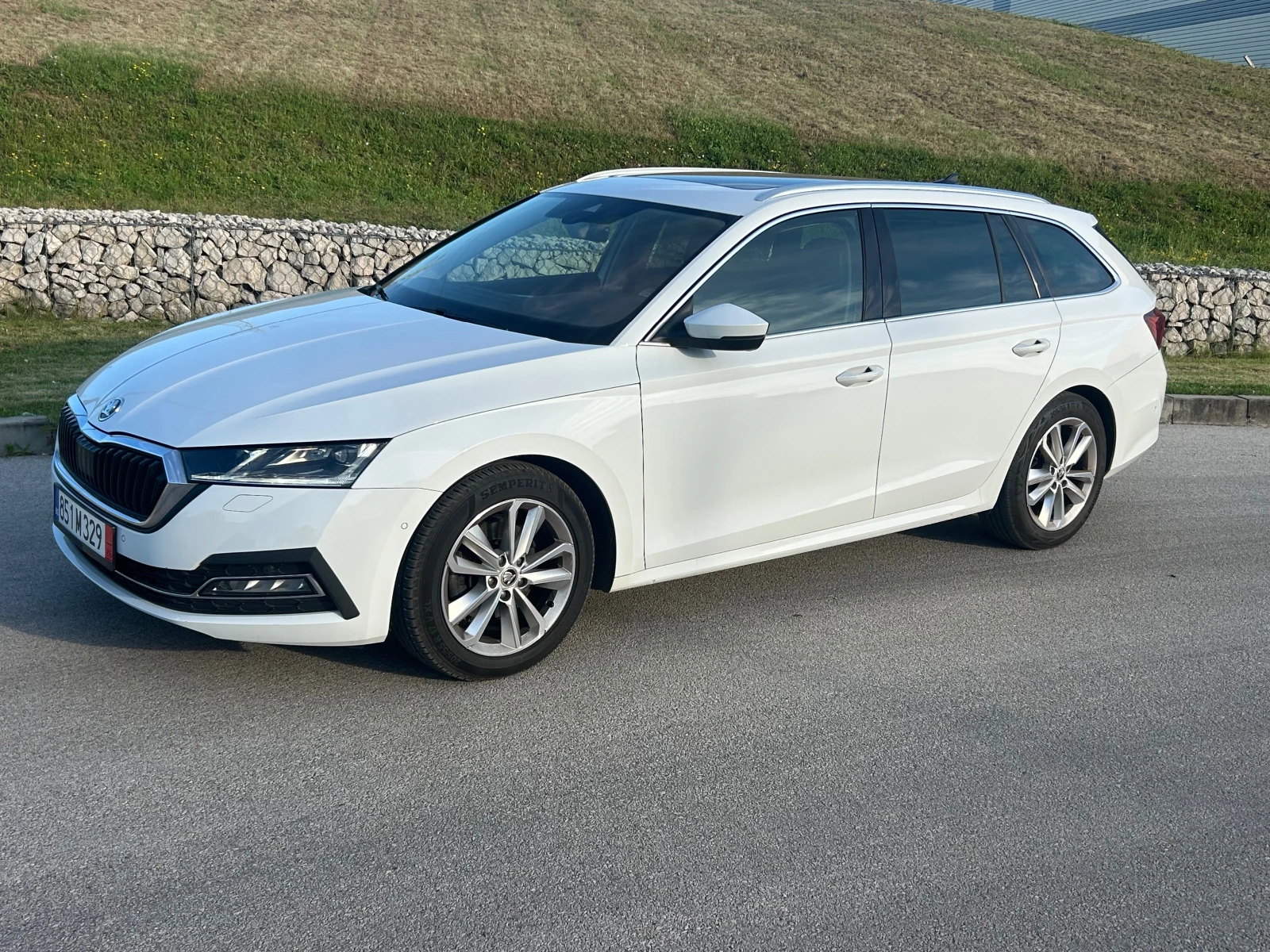 Skoda Octavia undefined | Auto.bg — изображение 1 Skoda Octavia undefined | Auto.bg — изображение 1