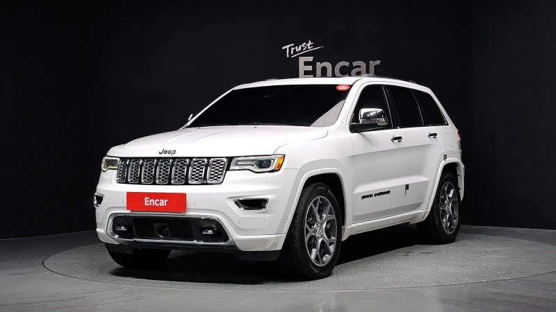 Jeep Grand cherokee 3.6 OVERLAND* FULL* КРАЙНА ЦЕНА ДО БГ* - 16000 € / 31293.28 лв. - 11109303 1 | Car24.bg Jeep Grand cherokee 3.6 OVERLAND* FULL* КРАЙНА ЦЕНА ДО БГ* - 16000 € / 31293.28 лв. - 11109303 1