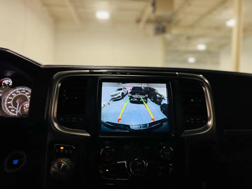 Dodge RAM 1500 Laramie Limited CAM* BLINDSPOT* ПОДГРЕВ* CARPLAY*  - изображение 9 | Auto.bg Dodge RAM 1500 Laramie Limited CAM* BLINDSPOT* ПОДГРЕВ* CARPLAY*  - изображение 9