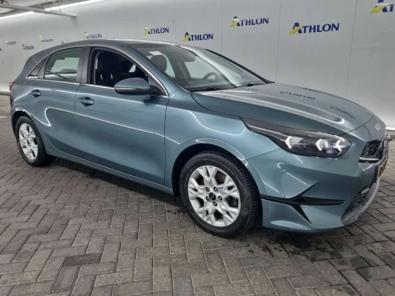 Kia Ceed 1.5 - 19900 лв. / 10174.71 € - 40411646 1 | Car24.bg Kia Ceed 1.5 - 19900 лв. / 10174.71 € - 40411646 1