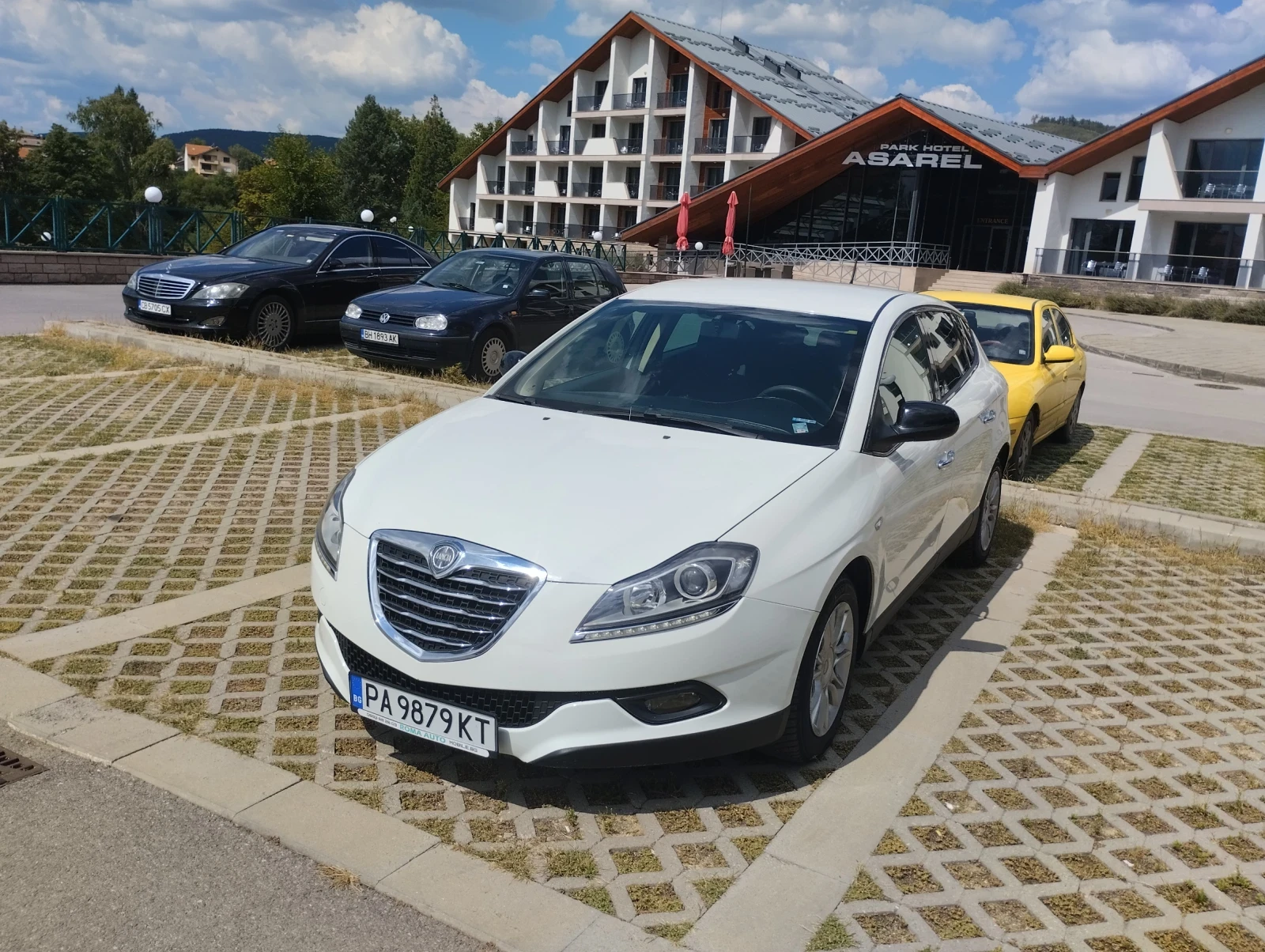 Lancia Delta 1.6 diesel 120hp | Auto.bg — изображение 1 Lancia Delta 1.6 diesel 120hp | Auto.bg — изображение 1