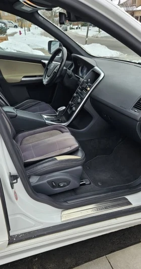 Volvo XC60 * * R-DESIGN* * AWD* * CARFAX* * - 9900 € / 19362.72 лв. - 75138962 5 | Car24.bg Volvo XC60 * * R-DESIGN* * AWD* * CARFAX* * - 9900 € / 19362.72 лв. - 75138962 5