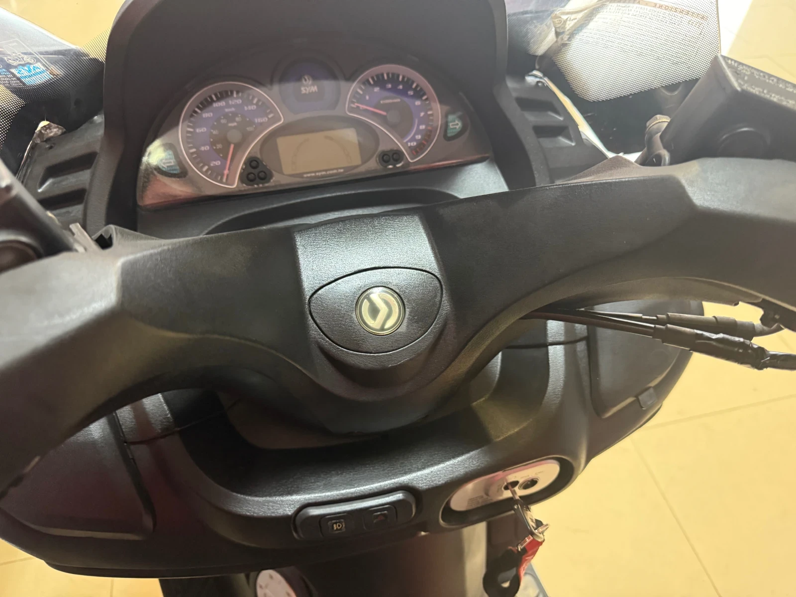 Sym GTS Joymax 300i - изображение 8 | Auto.bg Sym GTS Joymax 300i - изображение 8