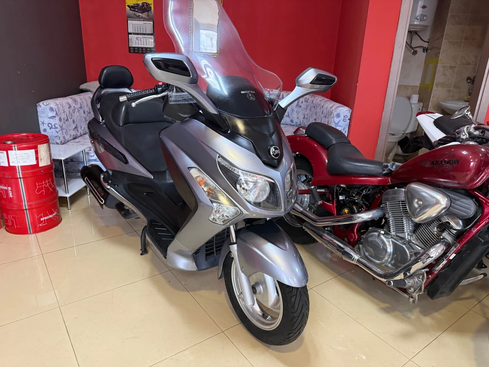 Sym GTS Joymax 300i - изображение 2 | Auto.bg Sym GTS Joymax 300i - изображение 2