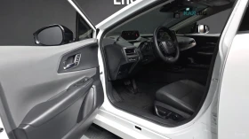Toyota Prius 5th GEN/XLE/ОБДУХВАНЕ/СЛЕДЕНЕ НА ЛЕНТИ | Auto.bg — изображение 9 Toyota Prius 5th GEN/XLE/ОБДУХВАНЕ/СЛЕДЕНЕ НА ЛЕНТИ | Auto.bg — изображение 9