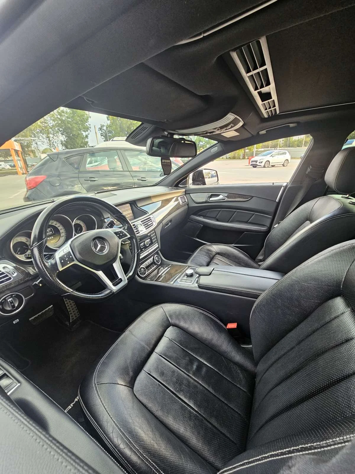 Mercedes-Benz CLS 350  CDI 4 MATIC FULL - изображение 8 | Auto.bg Mercedes-Benz CLS 350  CDI 4 MATIC FULL - изображение 8