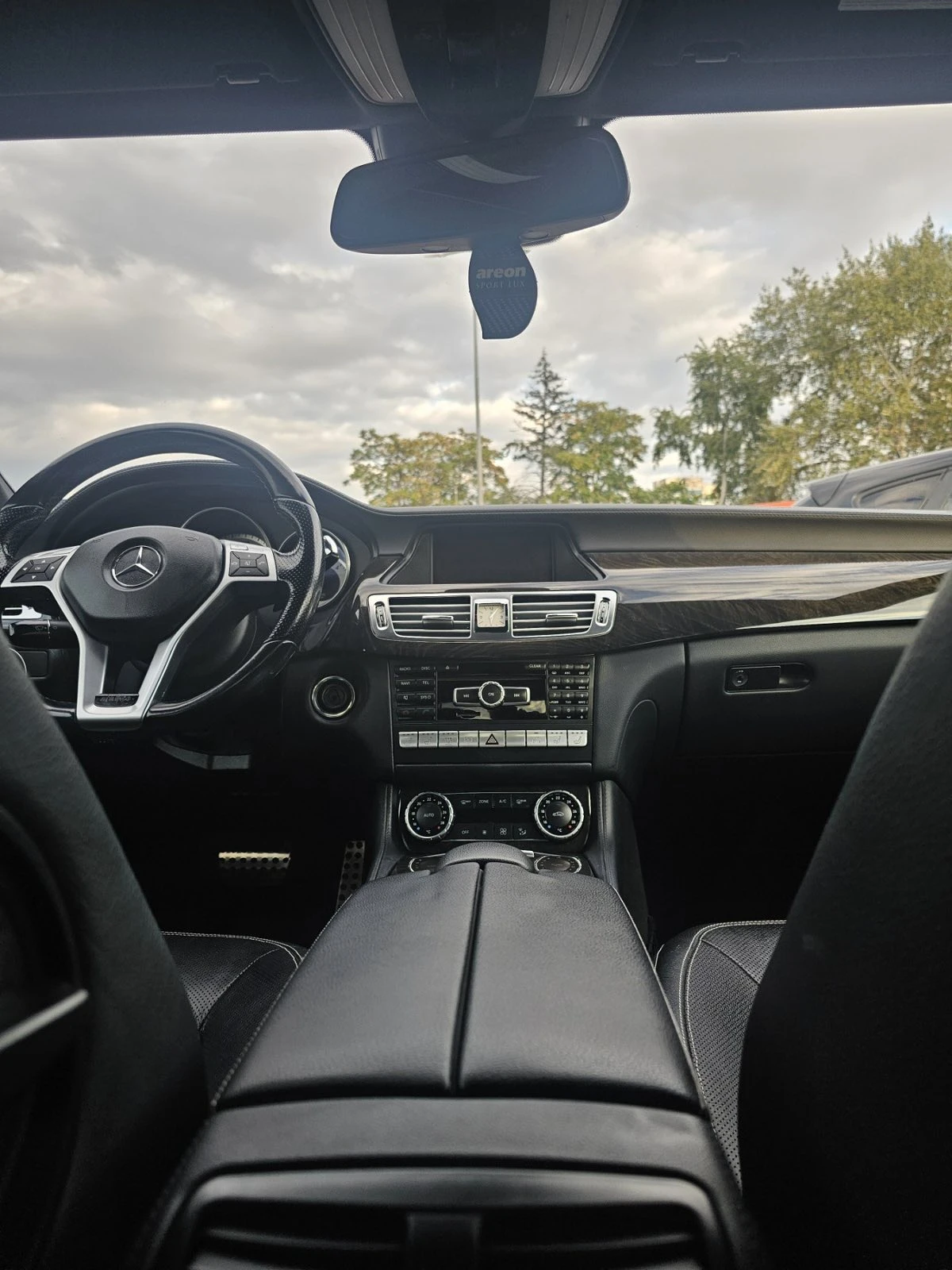 Mercedes-Benz CLS 350  CDI 4 MATIC FULL - изображение 9 | Auto.bg Mercedes-Benz CLS 350  CDI 4 MATIC FULL - изображение 9