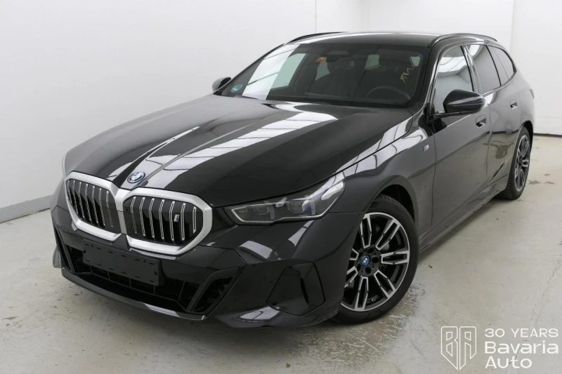 BMW i5 40 eDrive Touring M Sport Paket Steptronic - 122900 лв. / 62837.77 € - 91225386 1 | Car24.bg BMW i5 40 eDrive Touring M Sport Paket Steptronic - 122900 лв. / 62837.77 € - 91225386 1
