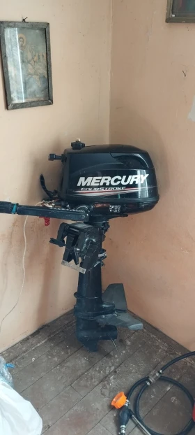 Извънбордов двигател Mercury