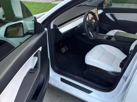 Tesla Model Y Long Range* Pano* 360* Подгрев* Keyless* - 24999 € - 10122652 7 | Car24.bg Tesla Model Y Long Range* Pano* 360* Подгрев* Keyless* - 24999 € - 10122652 7