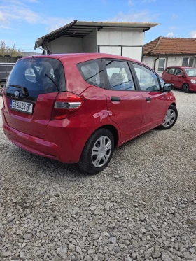 Honda Jazz 1.2куб.90к.с. 2014г. Бензин- Газ - 4850 € / 9485.78 лв. - 93842649 4 | Car24.bg Honda Jazz 1.2куб.90к.с. 2014г. Бензин- Газ - 4850 € / 9485.78 лв. - 93842649 4