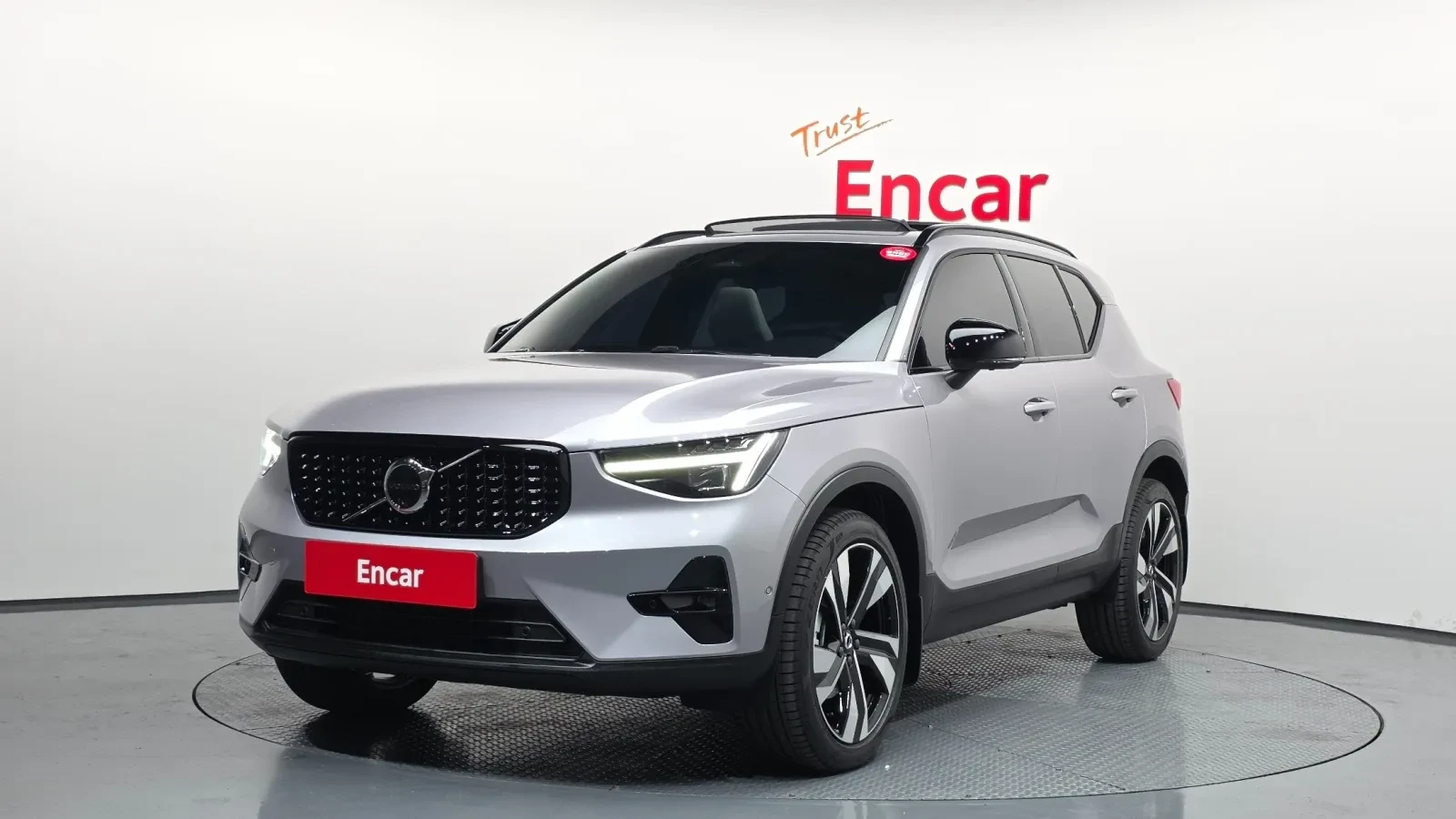 Volvo XC40 * 2.0 B4 Ultra Dark* | Auto.bg — изображение 1 Volvo XC40 * 2.0 B4 Ultra Dark* | Auto.bg — изображение 1
