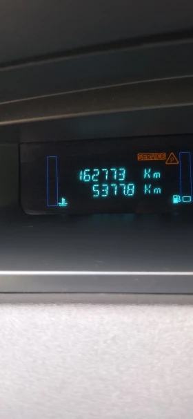 Renault Scenic - 1399 € / 2736.21 лв. - 87962253 2 | Car24.bg Renault Scenic - 1399 € / 2736.21 лв. - 87962253 2