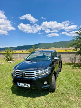 Toyota Hilux Пикап