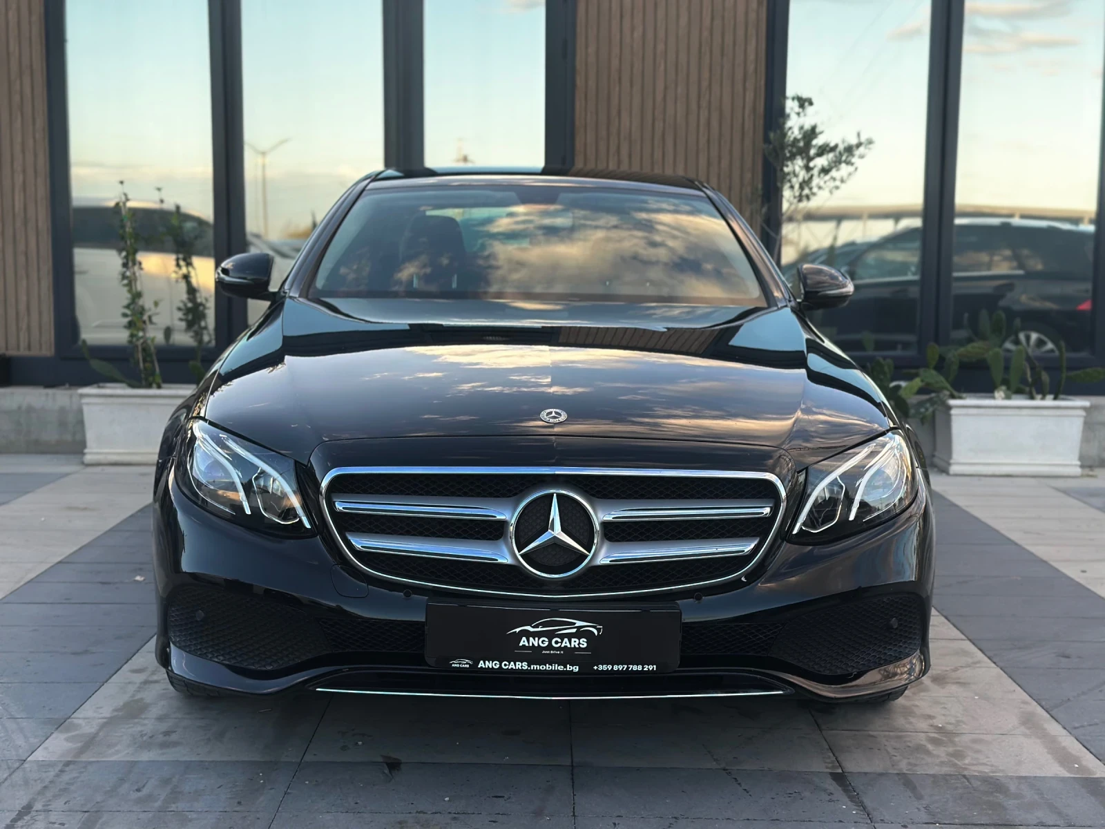 Mercedes-Benz E 200 * Avantgarde* 2018* Led* 9G*  - изображение 2 | Auto.bg Mercedes-Benz E 200 * Avantgarde* 2018* Led* 9G*  - изображение 2