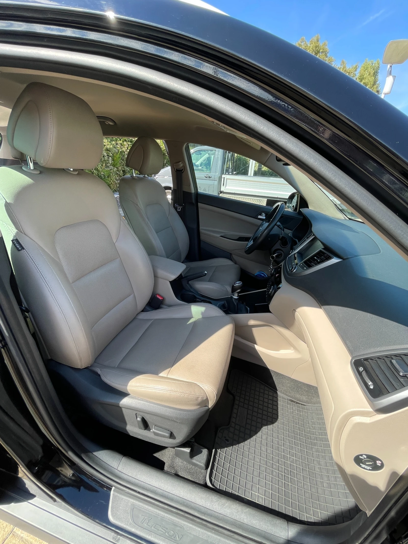 Hyundai Tucson Premium 1.6 T-GDI  177 к.с., 4x4 - изображение 9 | Auto.bg Hyundai Tucson Premium 1.6 T-GDI  177 к.с., 4x4 - изображение 9