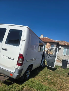 Mercedes-Benz Sprinter 313 130коня нов внос изплащане от ТБИ банка може сащо | Auto.bg — изображение 7 Mercedes-Benz Sprinter 313 130коня нов внос изплащане от ТБИ банка може сащо | Auto.bg — изображение 7