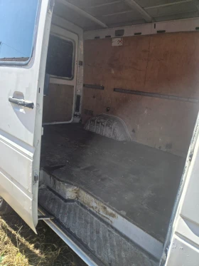 Mercedes-Benz Sprinter 313 130коня нов внос изплащане от ТБИ банка може сащо | Auto.bg — изображение 11 Mercedes-Benz Sprinter 313 130коня нов внос изплащане от ТБИ банка може сащо | Auto.bg — изображение 11