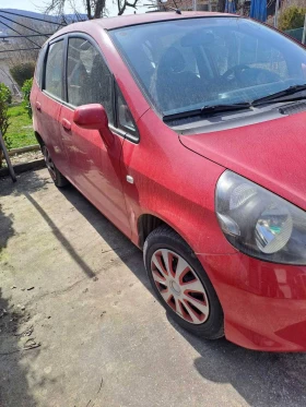 Honda Jazz 1.3 - 2500 € / 4889.57 лв. - 28853298 2 | Car24.bg Honda Jazz 1.3 - 2500 € / 4889.57 лв. - 28853298 2