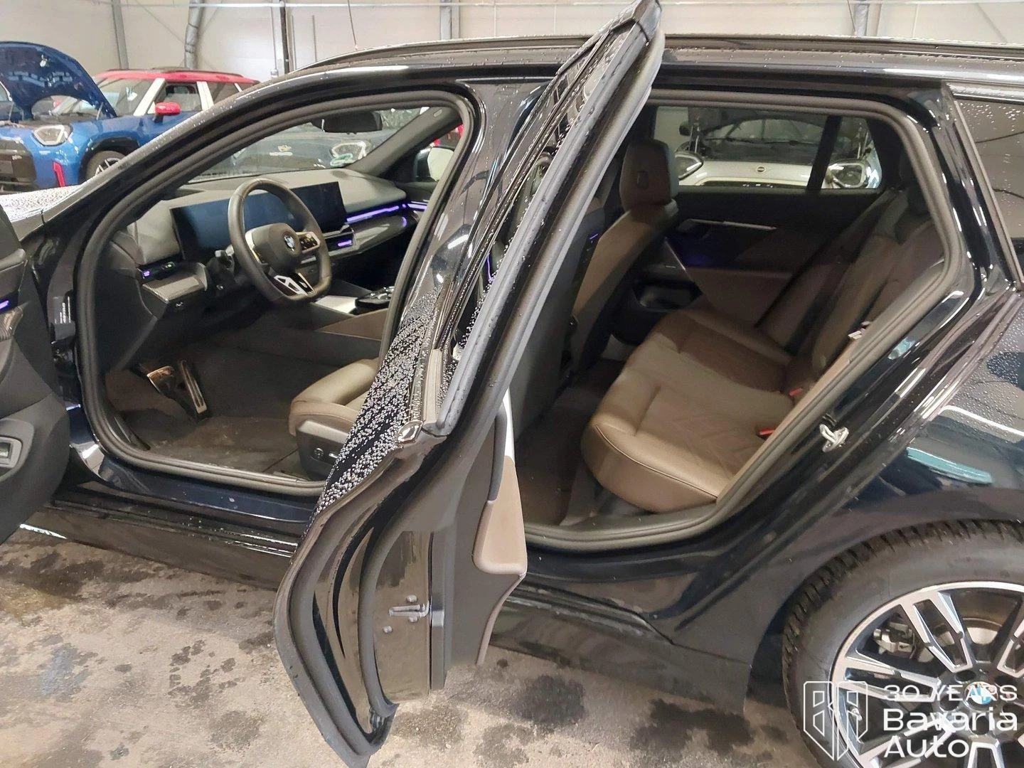 BMW 520 d xDrive Touring M Sport Paket Steptronic - изображение 5 | Auto.bg BMW 520 d xDrive Touring M Sport Paket Steptronic - изображение 5