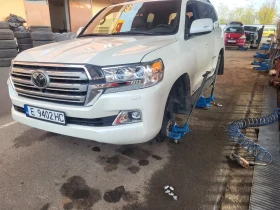 Toyota Land cruiser Lc200 , 5.7 . VX-R - 59000 € - 17390257 17 | Car24.bg Toyota Land cruiser Lc200 , 5.7 . VX-R - 59000 € - 17390257 17