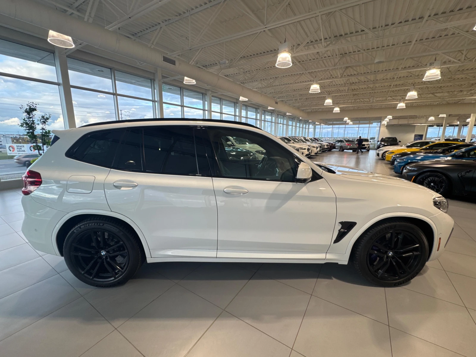 BMW X3 М CARFAX АВТО КРЕДИТ  - изображение 5 | Auto.bg BMW X3 М CARFAX АВТО КРЕДИТ  - изображение 5