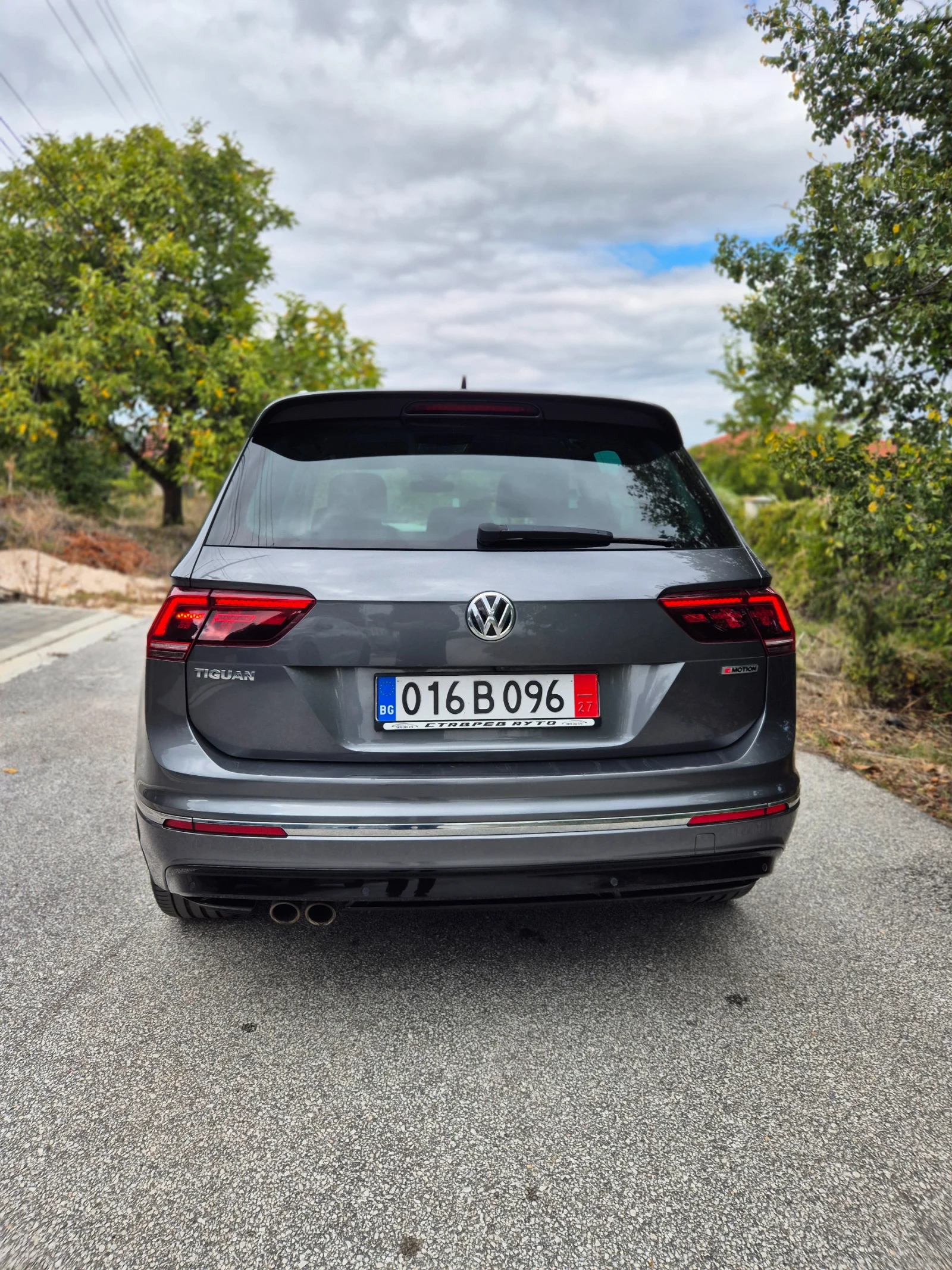 VW Tiguan 2.0D-190кс/4MOTION/Rline  - изображение 6 | Auto.bg VW Tiguan 2.0D-190кс/4MOTION/Rline  - изображение 6