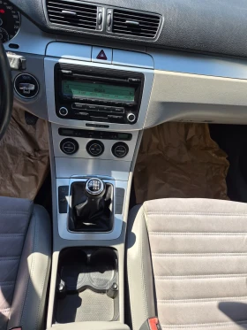 VW Passat 2000 - 3550 € / 6943.20 лв. - 45300448 9 | Car24.bg VW Passat 2000 - 3550 € / 6943.20 лв. - 45300448 9