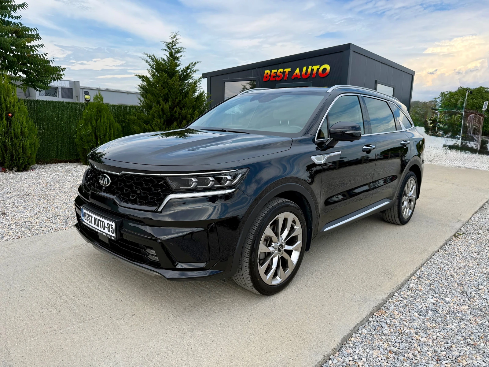 Kia Sorento 2.2D Обдухване, Гаранционни условия 1г. | Auto.bg — изображение 1 Kia Sorento 2.2D Обдухване, Гаранционни условия 1г. | Auto.bg — изображение 1