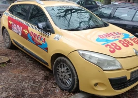 Renault Megane 1, 6 - 650 € / 1271.29 лв. - 71784986 4 | Car24.bg Renault Megane 1, 6 - 650 € / 1271.29 лв. - 71784986 4