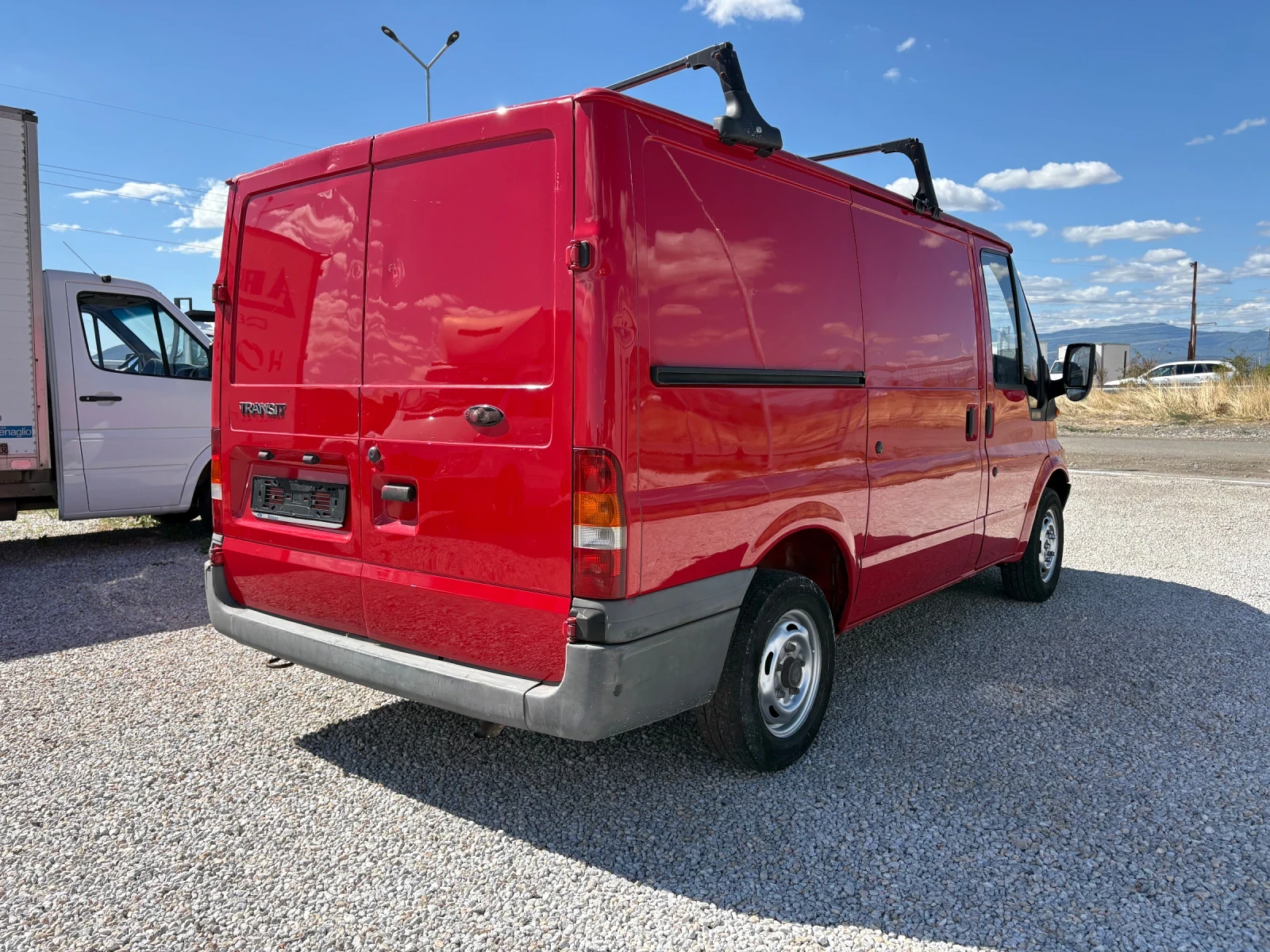 Ford Transit 2, 0 TD - изображение 6 | Auto.bg Ford Transit 2, 0 TD - изображение 6