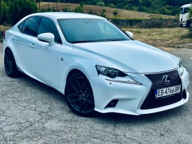 Снимка Lexus IS 300