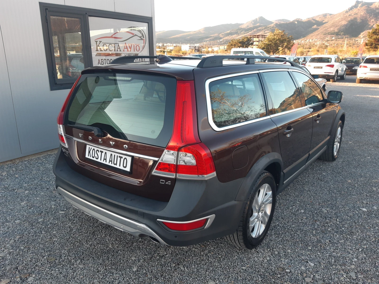 Volvo Xc70 INSCRIPTION-ОБДУХВАНЕ-ПОДГРЯВАНЕ - изображение 4 | Auto.bg Volvo Xc70 INSCRIPTION-ОБДУХВАНЕ-ПОДГРЯВАНЕ - изображение 4