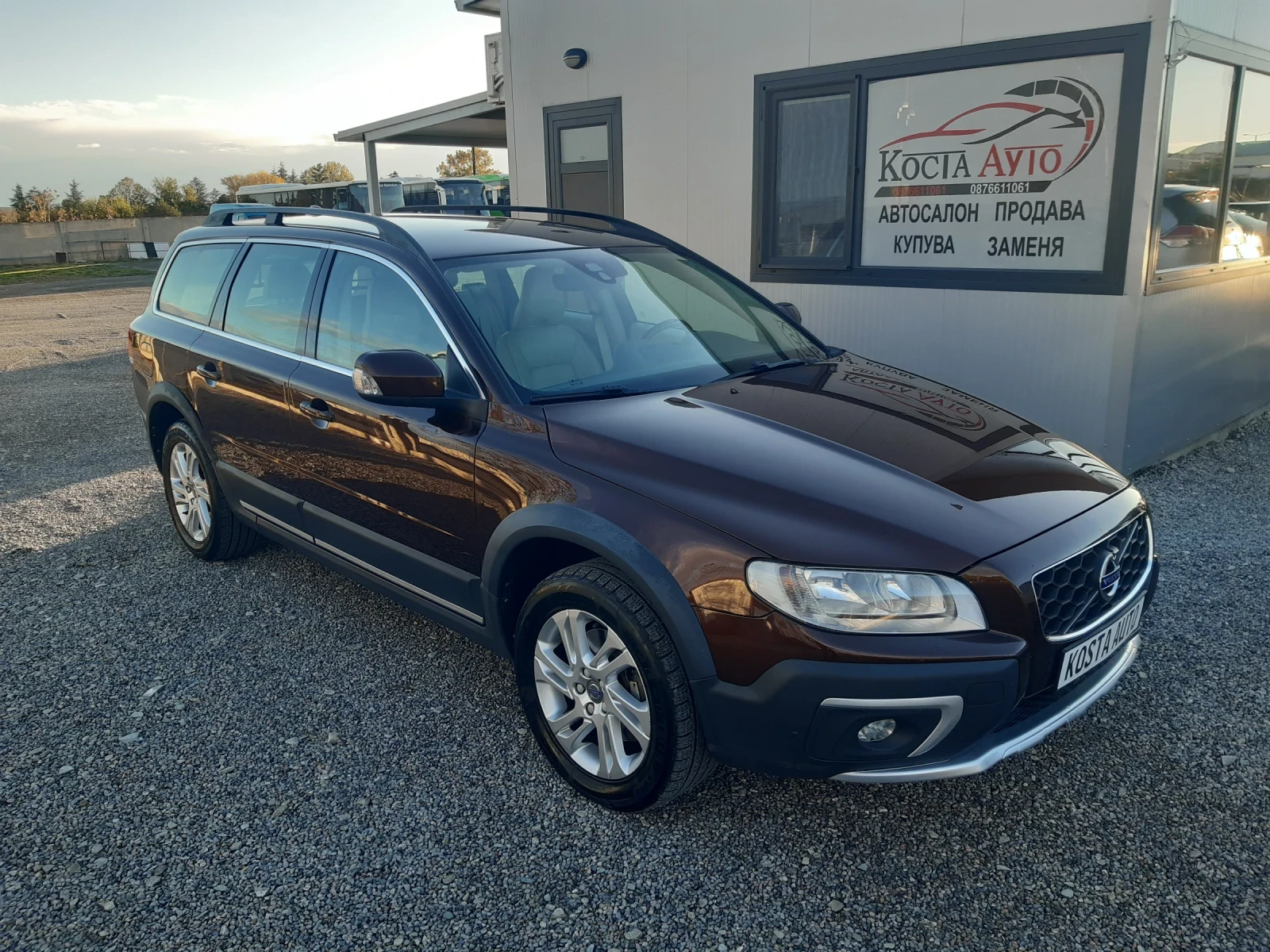 Volvo Xc70 INSCRIPTION-ОБДУХВАНЕ-ПОДГРЯВАНЕ - изображение 2 | Auto.bg Volvo Xc70 INSCRIPTION-ОБДУХВАНЕ-ПОДГРЯВАНЕ - изображение 2
