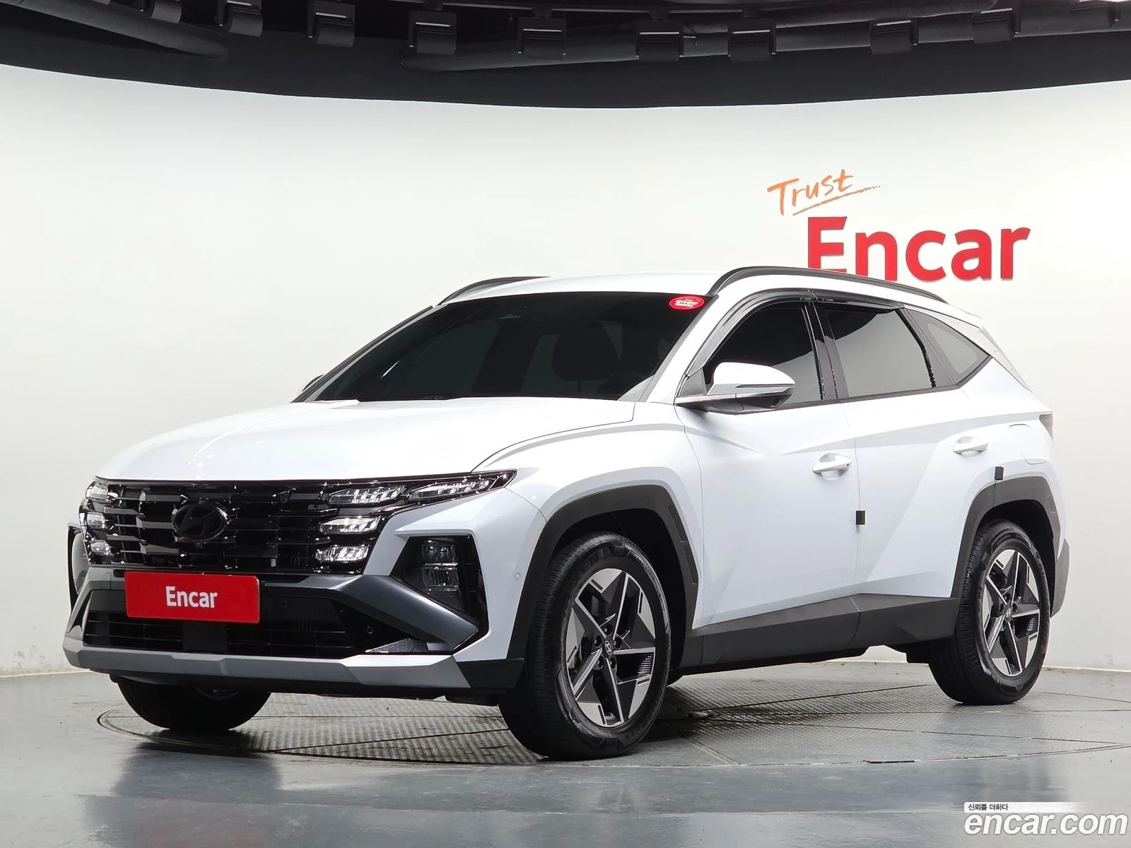 Hyundai Tucson Gasoline 1.6 Turbo 4WD | Auto.bg — изображение 1 Hyundai Tucson Gasoline 1.6 Turbo 4WD | Auto.bg — изображение 1